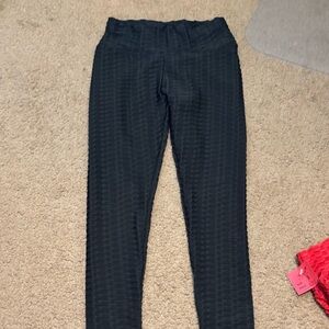 Bundle set. Black and red. Textured Leggings butt enhancing. Booty scrunch